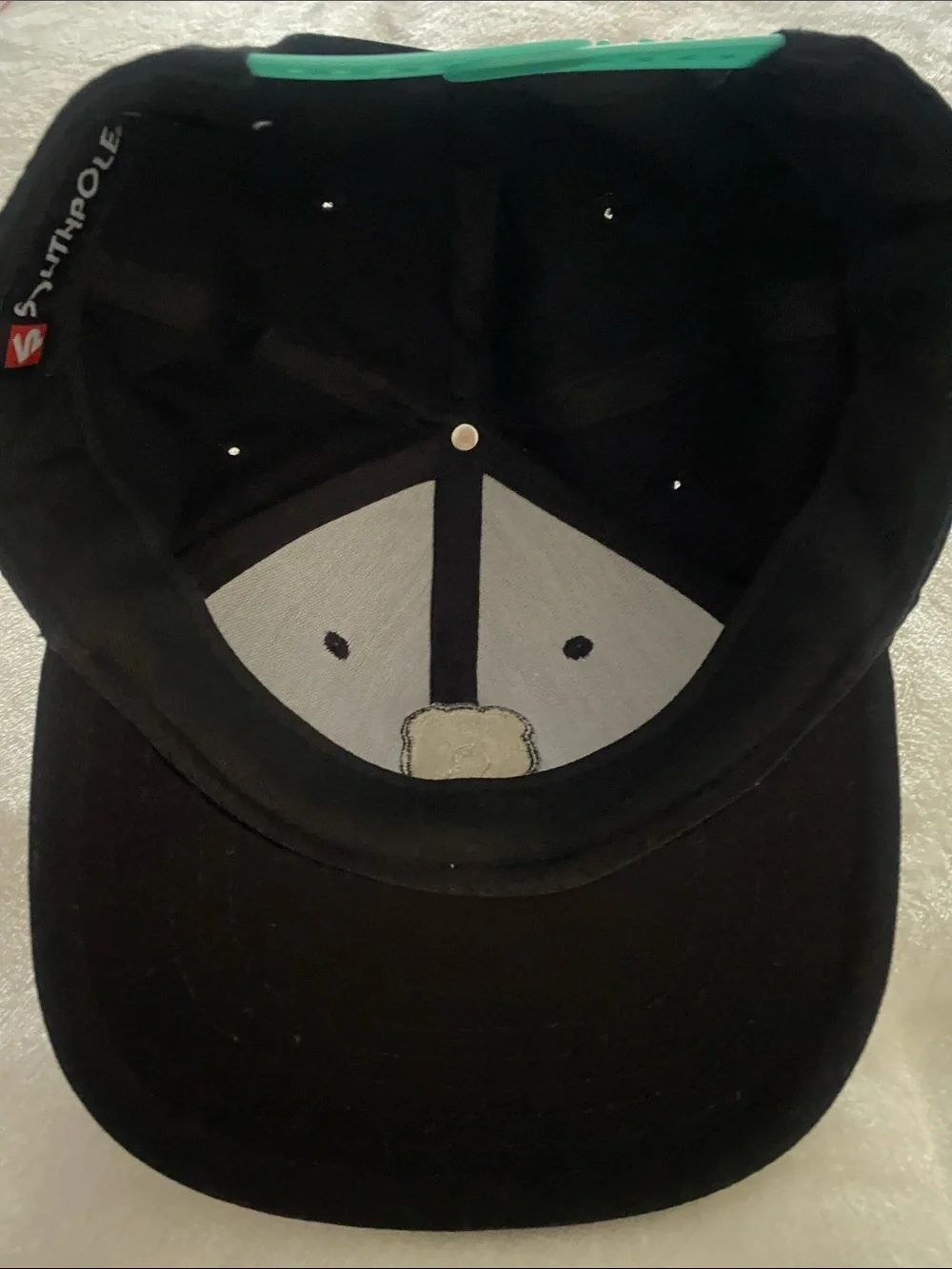 SOUTHPOLE Black Cap with Red Logo Accent
